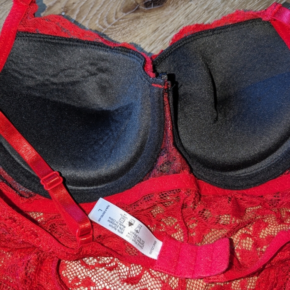 Lingerie pushup bra - Picture 2 of 4